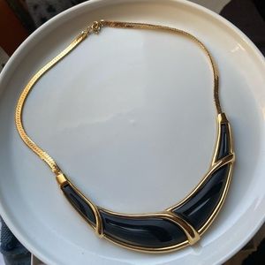 Vintage Trifari Gold Tone Black Enamel Collar Necklace